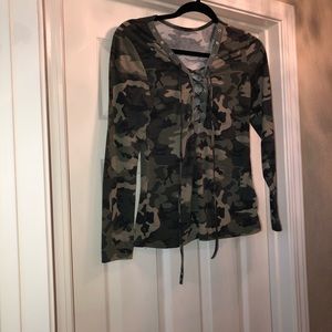 Sexy V-Neck front tie Size M